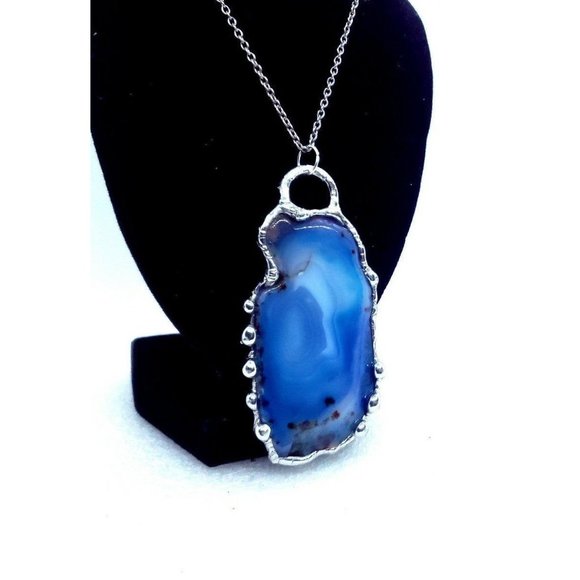Gothic Blue agate crystal necklace - Picture 2 of 12